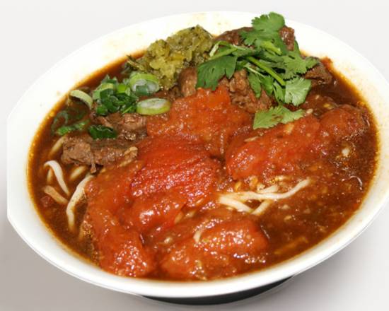 Tomato Stew Beef Brisket in Soup with Noodle/Vermicelli 番茄牛肉麵/細粉